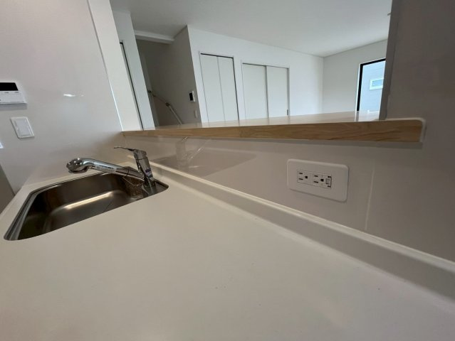 うるま市与那城屋慶名第6　クレイドルガーデン　新築戸建て　全4棟　4号棟の浴室