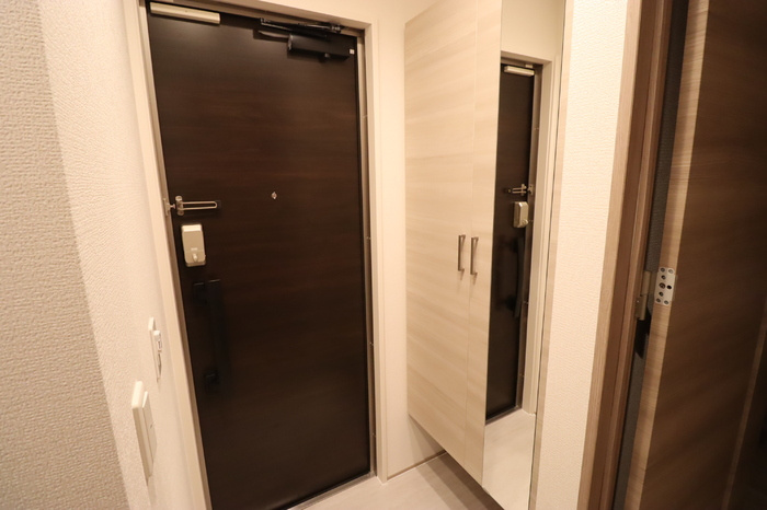 D-room弁天3丁目 Bの玄関