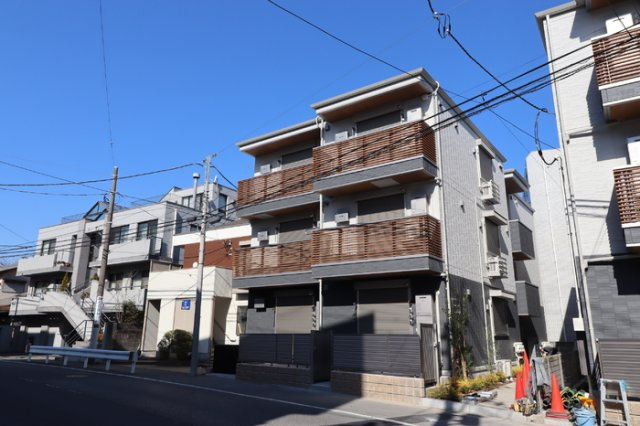 D-room弁天3丁目 Bの外観