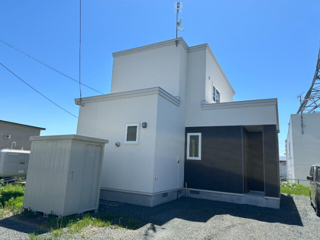 とん田西町拓北貸家Ｃ棟