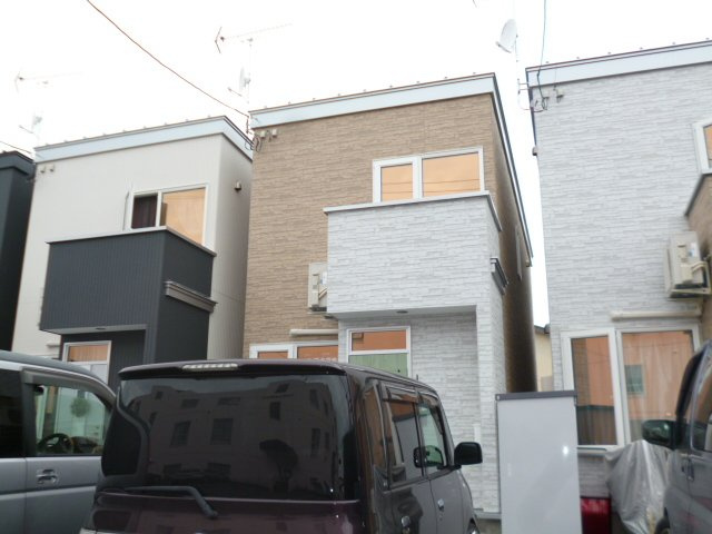 一戸建貸家（西１３北２）