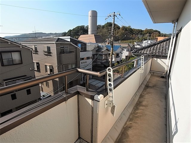 アイマンション長尾のバルコニー|陽当り良好バルコニー