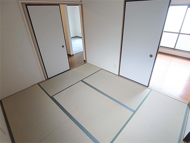 アイマンション長尾の和室|和室も綺麗に入れ替え