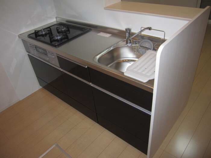 プレミールのキッチン|別部屋写真です。