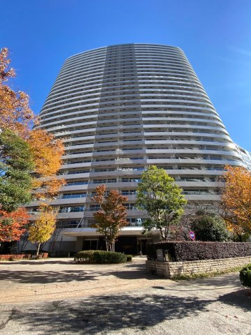 横浜市西区みなとみらい４丁目の賃貸マンションの外観