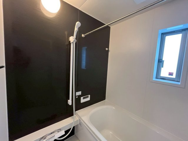 うるま市与那城屋慶名第6　クレイドルガーデン　新築戸建て　全4棟　1号棟の浴室