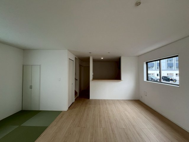 うるま市与那城屋慶名第6　クレイドルガーデン　新築戸建て　全4棟　1号棟の居間・リビング