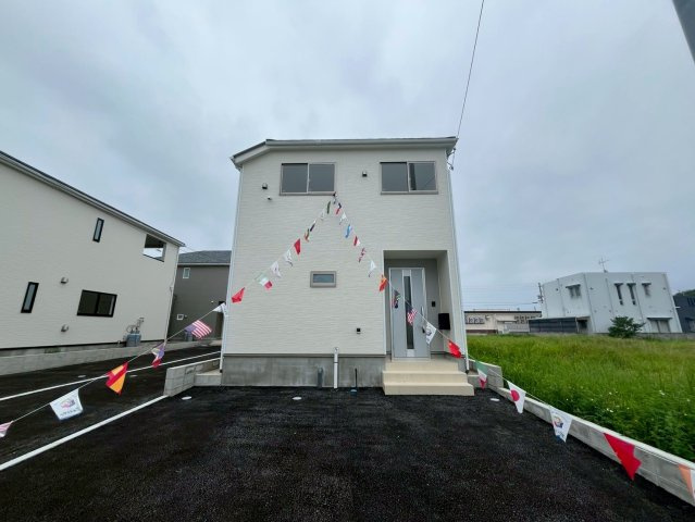 うるま市与那城屋慶名第6　クレイドルガーデン　新築戸建て　全4棟　1号棟の駐車場