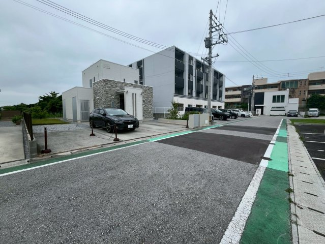 うるま市与那城屋慶名第6　クレイドルガーデン　新築戸建て　全4棟　1号棟の前面道路含む現地写真