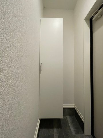 REGIES清荒神Ⅰの玄関|シューズボックス付きの玄関です