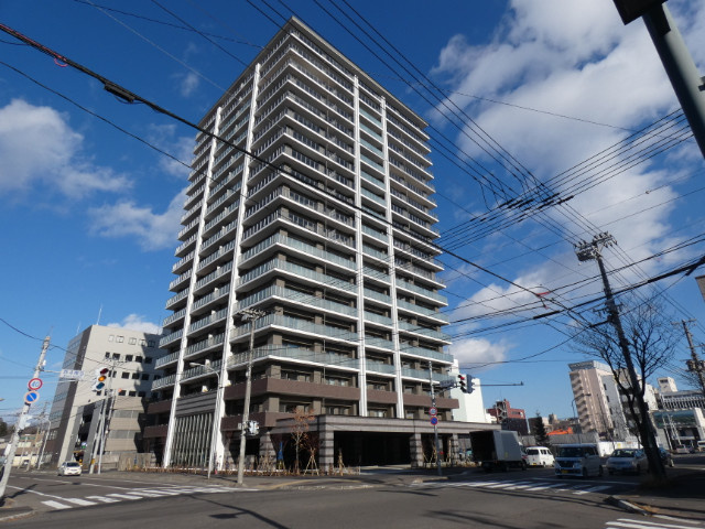 Ｔｈｅ　ＴＯＷＥＲ　ＯＢＩＨＩＲＯ