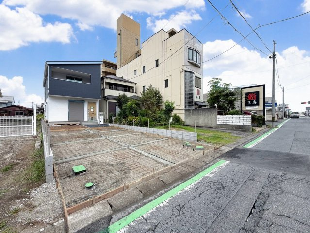 【前面道路含む現地写真】 | 高崎市赤坂町　新築住宅