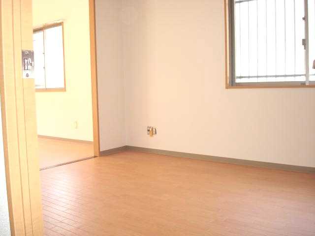 ラミュー八尾木東の寝室