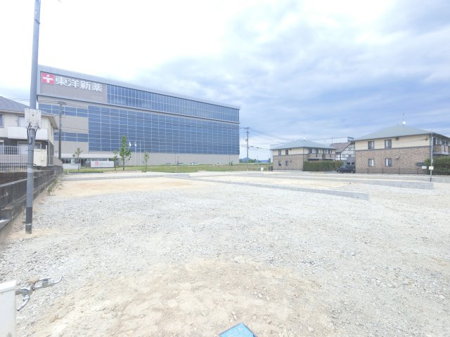 鳥栖市弥生が丘４丁目の新築一戸建の外観|建設現場