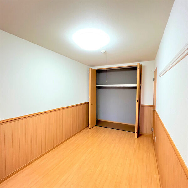 新田東レジデンス参番館の内装