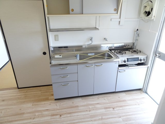 ビレッジハウス瀬古1号棟のキッチン