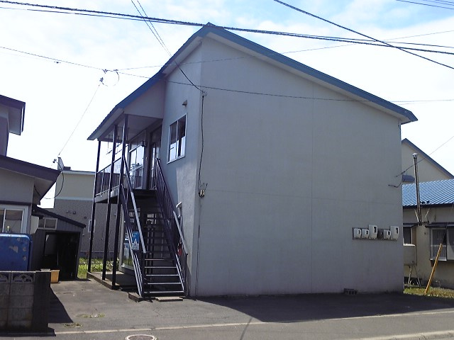 メゾン山岸２