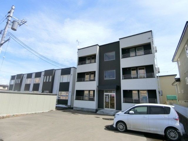 ＬｅＳｏｌｅｉｌ新釧路川　弐番館