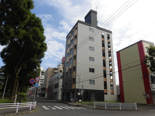 ロイヤルハイツ