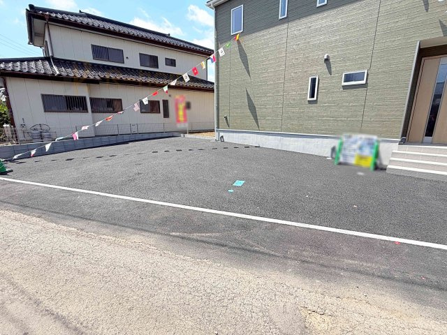 古河市中田第7　新築戸建て　1号棟の駐車場|カースペースは2台お停めいただけます♪