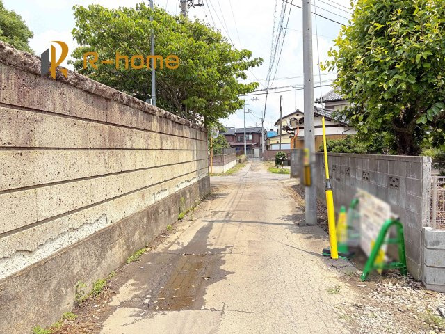 古河市中田第7　新築戸建て　1号棟の前面道路含む現地写真|周辺環境も併せて案内致します♪
閑静な住宅地で笑顔あふれる新生活！
ぜひ現地へお越しください♪