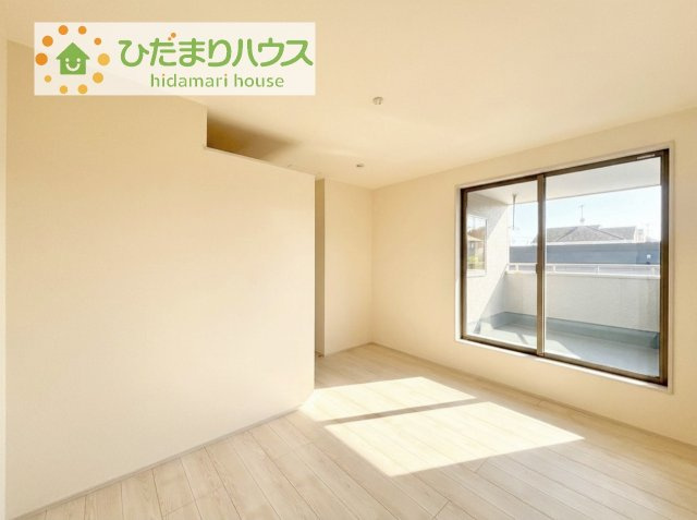 【寝室】 | 第1土浦市木田余東台　新築戸建　1号棟 | 大きなベッドを置いても余裕の広さの主寝室♪
