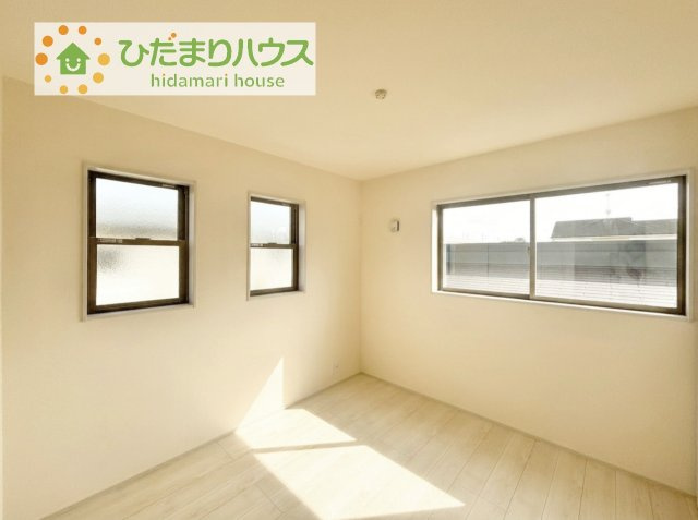 【洋室】 | 第1土浦市木田余東台　新築戸建　1号棟 | 木の温もりがやさしいフローリング♪
