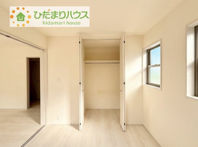 【収納】 | 第1土浦市木田余東台　新築戸建　1号棟 | ハンガーパイプ付でお洋服の出し入れもラクラクです！