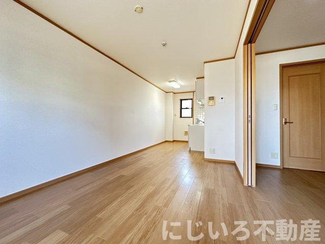 レジデンス・ノンノサンの洋室