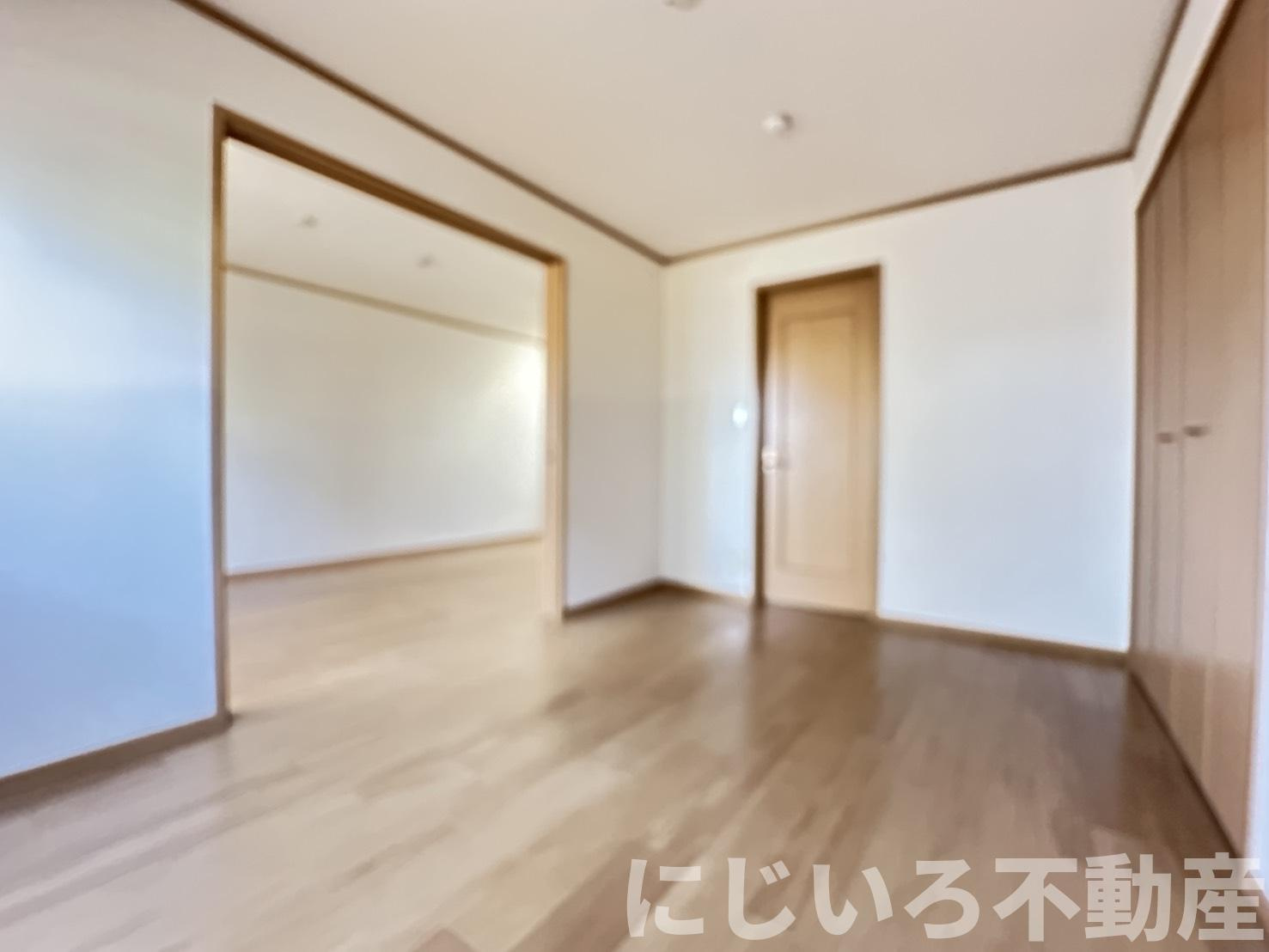 レジデンス・ノンノサンの洋室