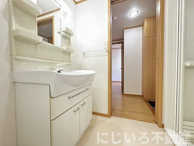 レジデンス・ノンノサンの洗面所