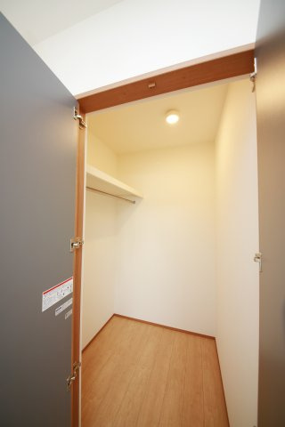 新川町戸建ての収納