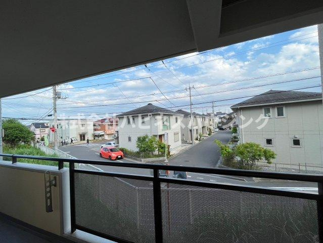 センターパーク新柏Ｂ棟～センターパークシンカシワビートウ～の展望|1階でも地面より高い位置に建てられているので外からの目線が気になりません。