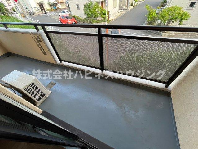 センターパーク新柏Ｂ棟～センターパークシンカシワビートウ～のバルコニー