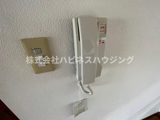 センターパーク新柏Ｂ棟～センターパークシンカシワビートウ～のセキュリティ|インターホンあり。