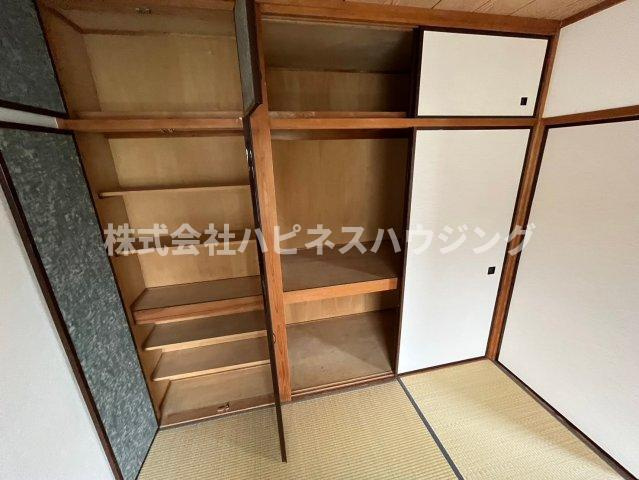 センターパーク新柏Ｂ棟～センターパークシンカシワビートウ～の収納|和室の収納たくさん。