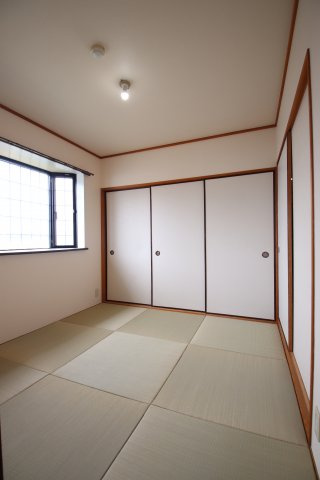 【寝室】 | グレイスコート