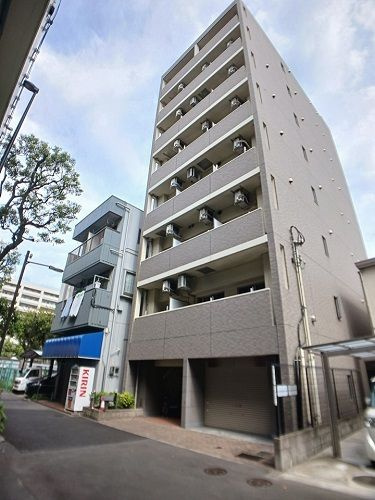 グランドラインの外観