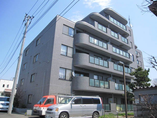 グランメゾン東札幌