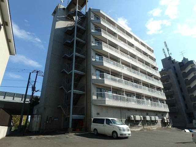 ビッグバーンズマンション北郷Ⅱ