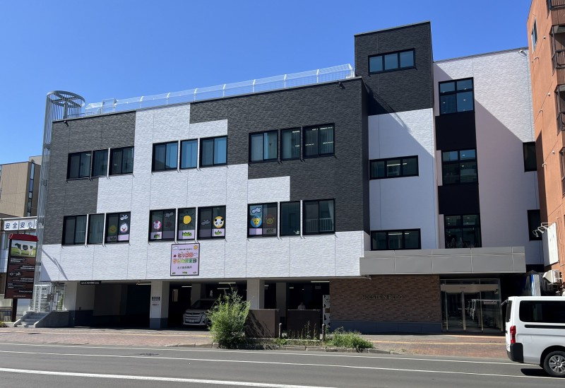 ＨＯＬＳＴＥＩＮ　ＢＬＤＧ