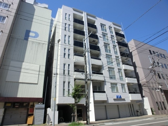 大通シャトー桂和西１６