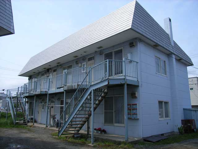 ファミール高野　１号館