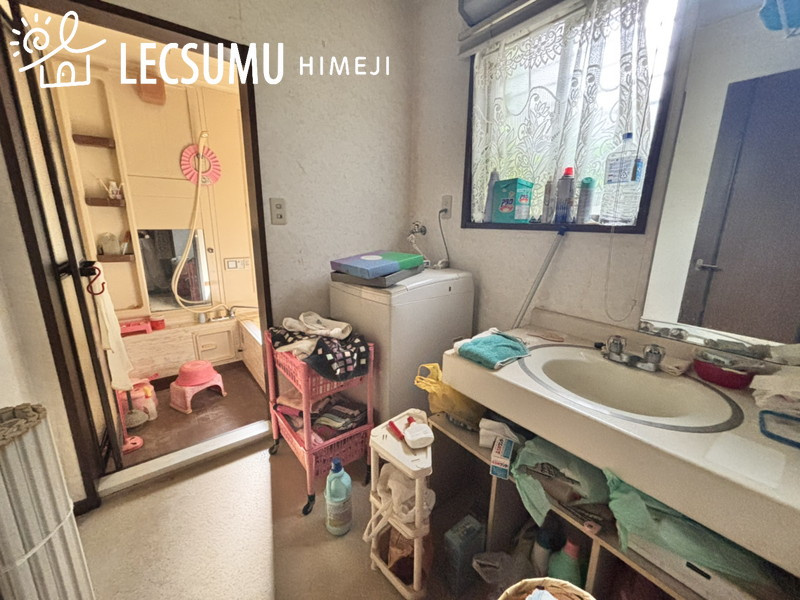 姫路市城見台3丁目/中古戸建の洗面所