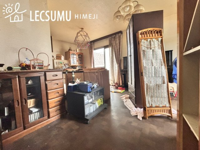 姫路市城見台3丁目/中古戸建の居間・リビング