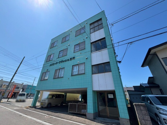 メゾンド・フラッシュ富岡