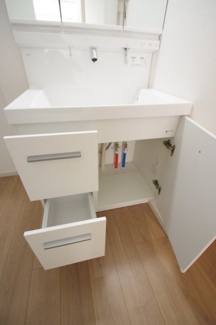 【独立洗面台】 | 【仲介手数料無料！！】町田市忠生2丁目　新築戸建て（全1棟）1号棟　4698万円