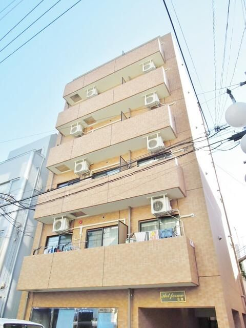 アートフォルム目黒の外観