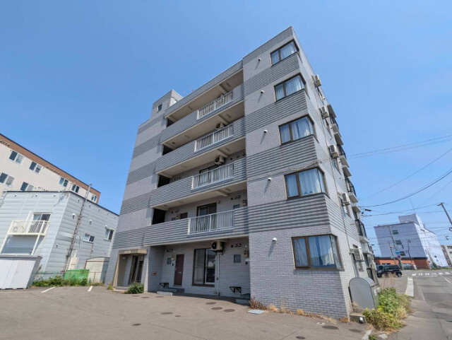 マンションリヴァーサイド