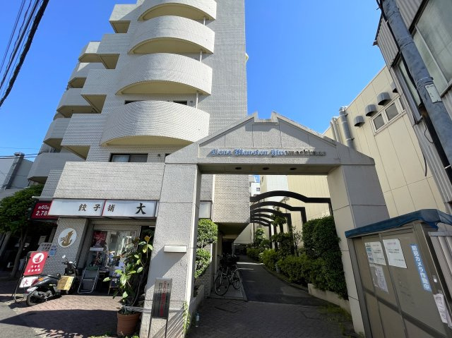 眺望最高！！風抜け最高！！陽当たりも最高！！収納モリモリのワイドな間取り！！！設置された家具もそのままプレゼント！な、『ライオンズマンション平間駅前』リノベーション